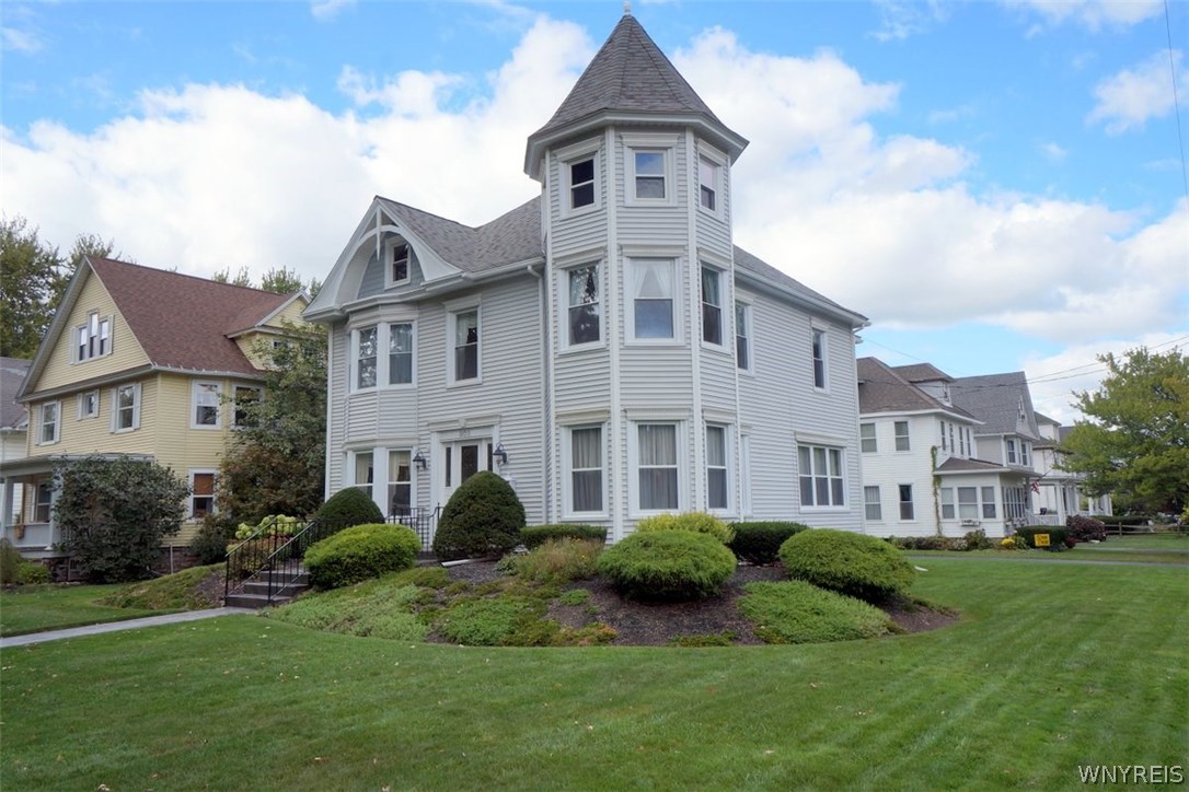802 West Center Street Ridgeway, NY 14103 - Photo 1 of 1 Gallery Image 1
