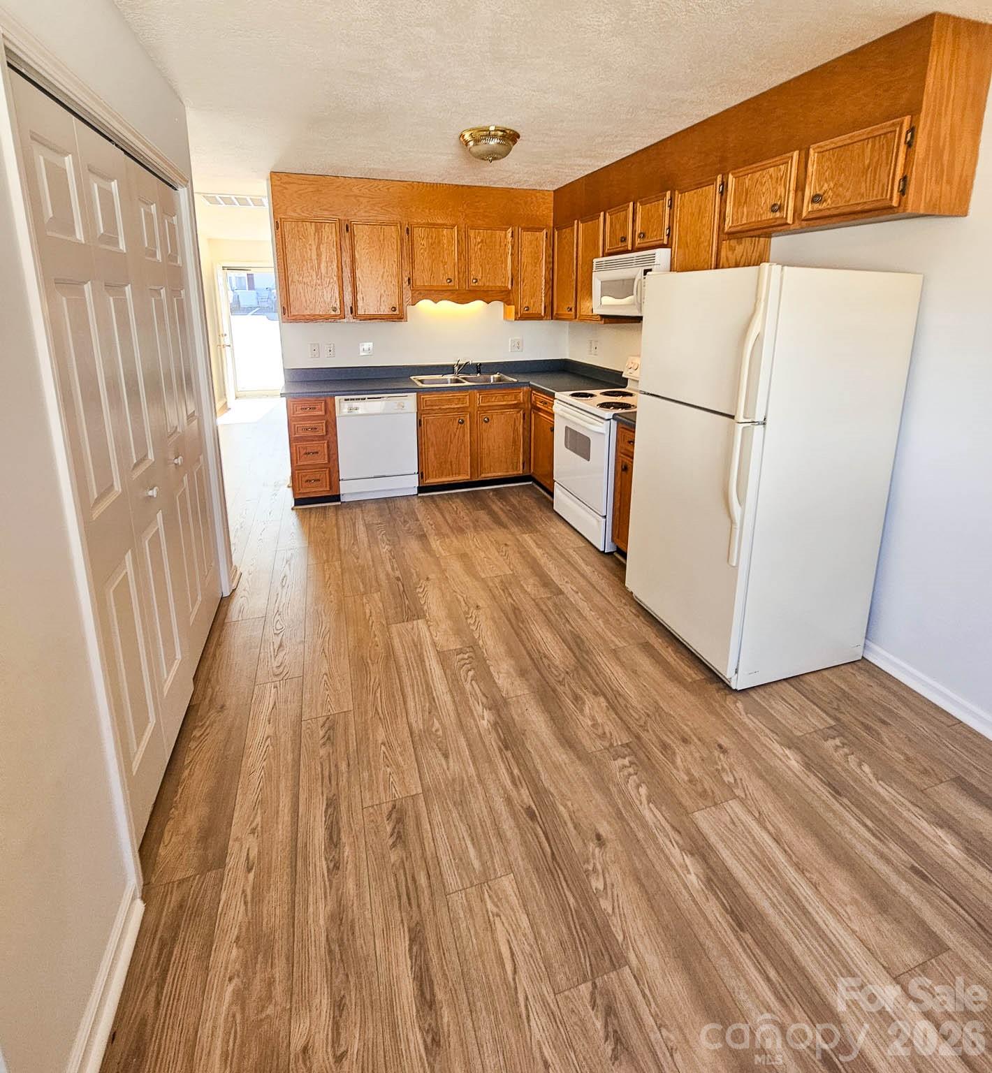 151 24th Street Northwest Hickory, NC 28601 - Photo 27 of 37