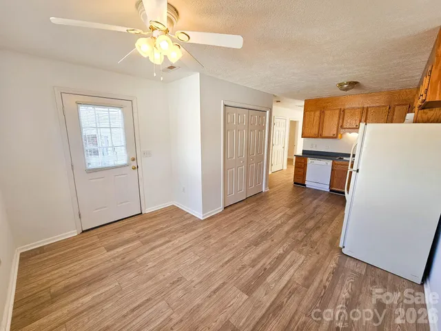 $164,900 | 151 24th Street Northwest, Hickory, NC 28601