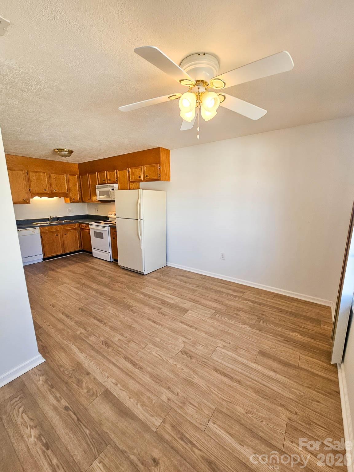 151 24th Street Northwest Hickory, NC 28601 - Photo 31 of 37