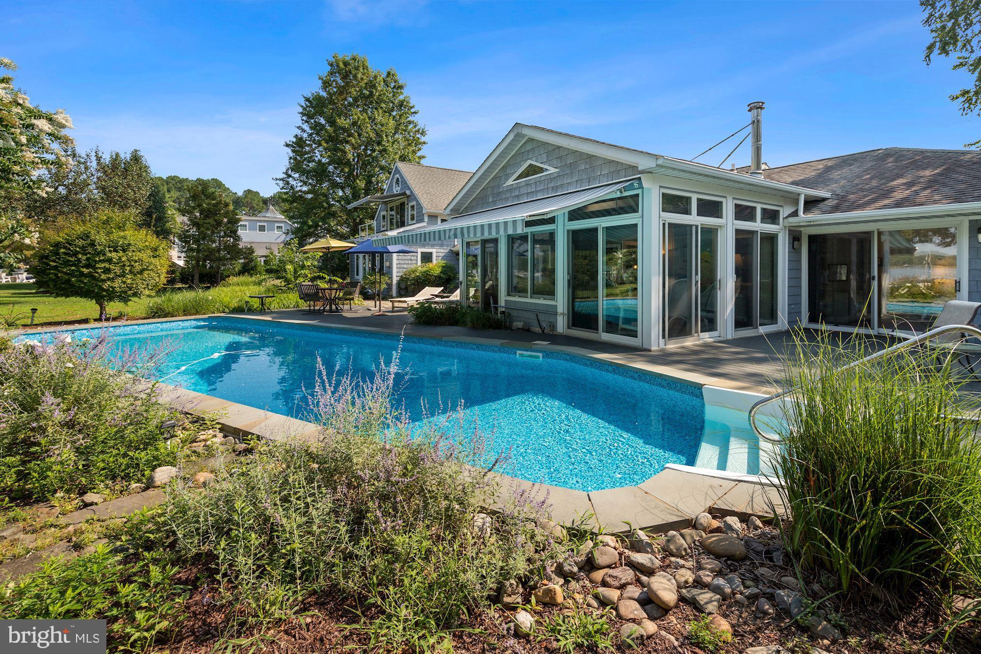5562 Heron Point Road Royal Oak, MD 21662 - Photo 5 of 60 waterside pool and decking
