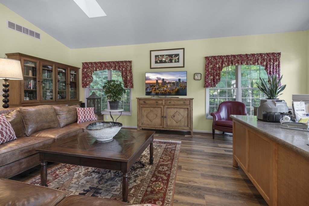 854 Wisconsin Bay Road Ellison Bay, WI 54210 - Photo 28 of 43 Family Room (2)