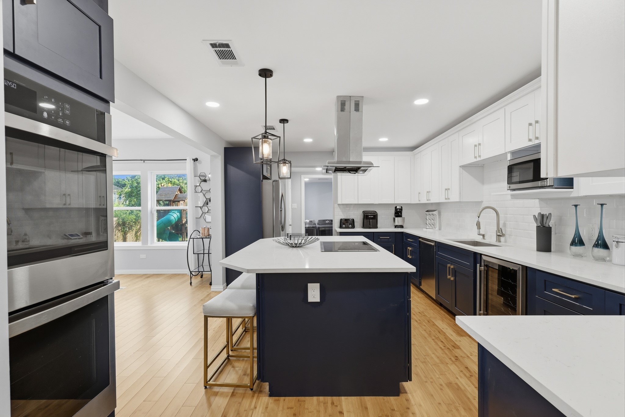 2414 Rosedale Street Houston, TX 77004 - Photo 5 of 26 Gallery Image 5