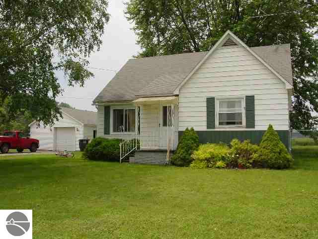 6844 South Lucas Road McBain, MI 49657 - Photo 1 of 18 1722886.JPG