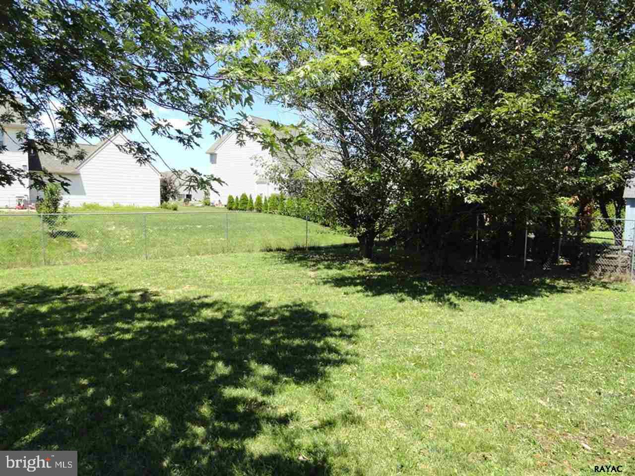 563 Church Road York, PA 17404 - Photo 5 of 15 Gallery Image 5