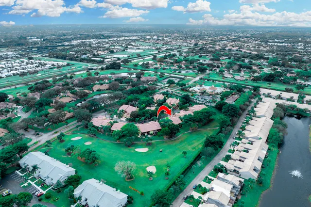 $375,000 | 5355 10th Fairway Drive, Unit 1, Delray Beach, FL 33484