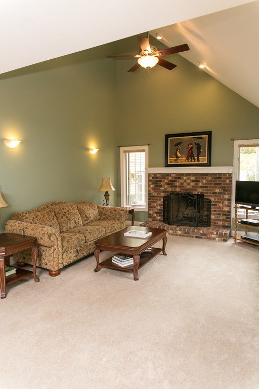 108 Valley Road Southampton, MA 01073 - Photo 3 of 30