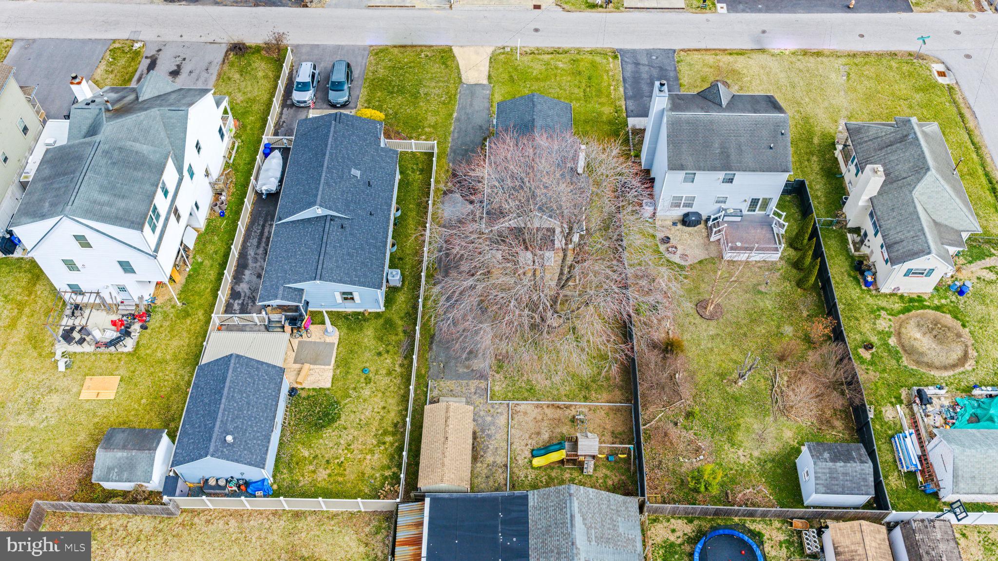 7343 Greenbank Road Baltimore, MD 21220 - Photo 37 of 46 an aerial view of residential house with outdoor space and swimming pool