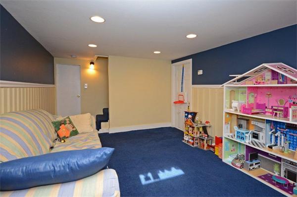 24 Bare Hill Road Framingham, MA 01702 - Photo 17 of 27 Gallery Image 17