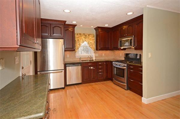 24 Bare Hill Road Framingham, MA 01702 - Photo 4 of 27 Gallery Image 4