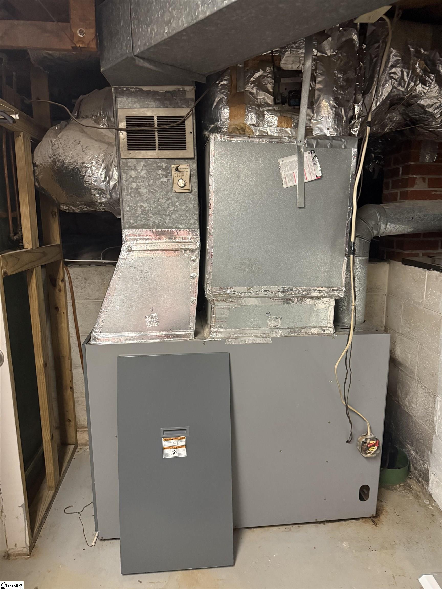 102 Rose Circle Greenville, SC 29607 - Photo 10 of 22