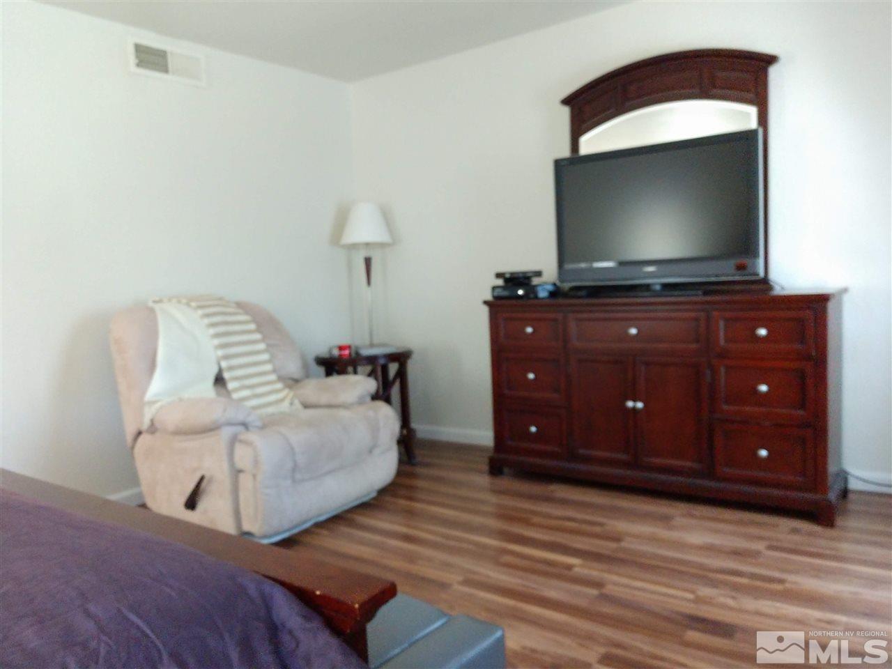 4217 Baker Lane Reno, NV 89509 - Photo 10 of 22 Photo 10