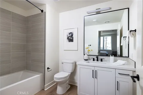 $1,998,000 | 414 Main Street, Unit 330, Huntington Beach, CA 92648