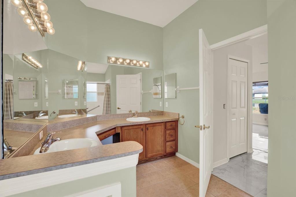 1851 Arbor Knoll Loop Trinity, FL 34655 - Photo 20 of 49