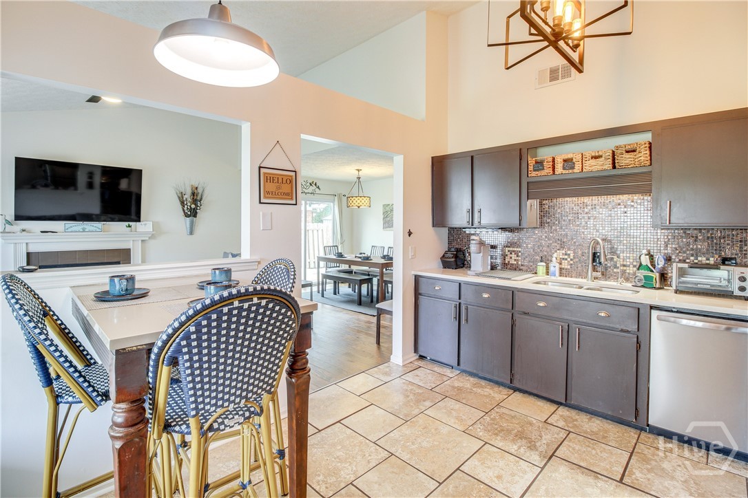 7 Ropemaker Court Savannah, GA 31410 - Photo 9 of 30