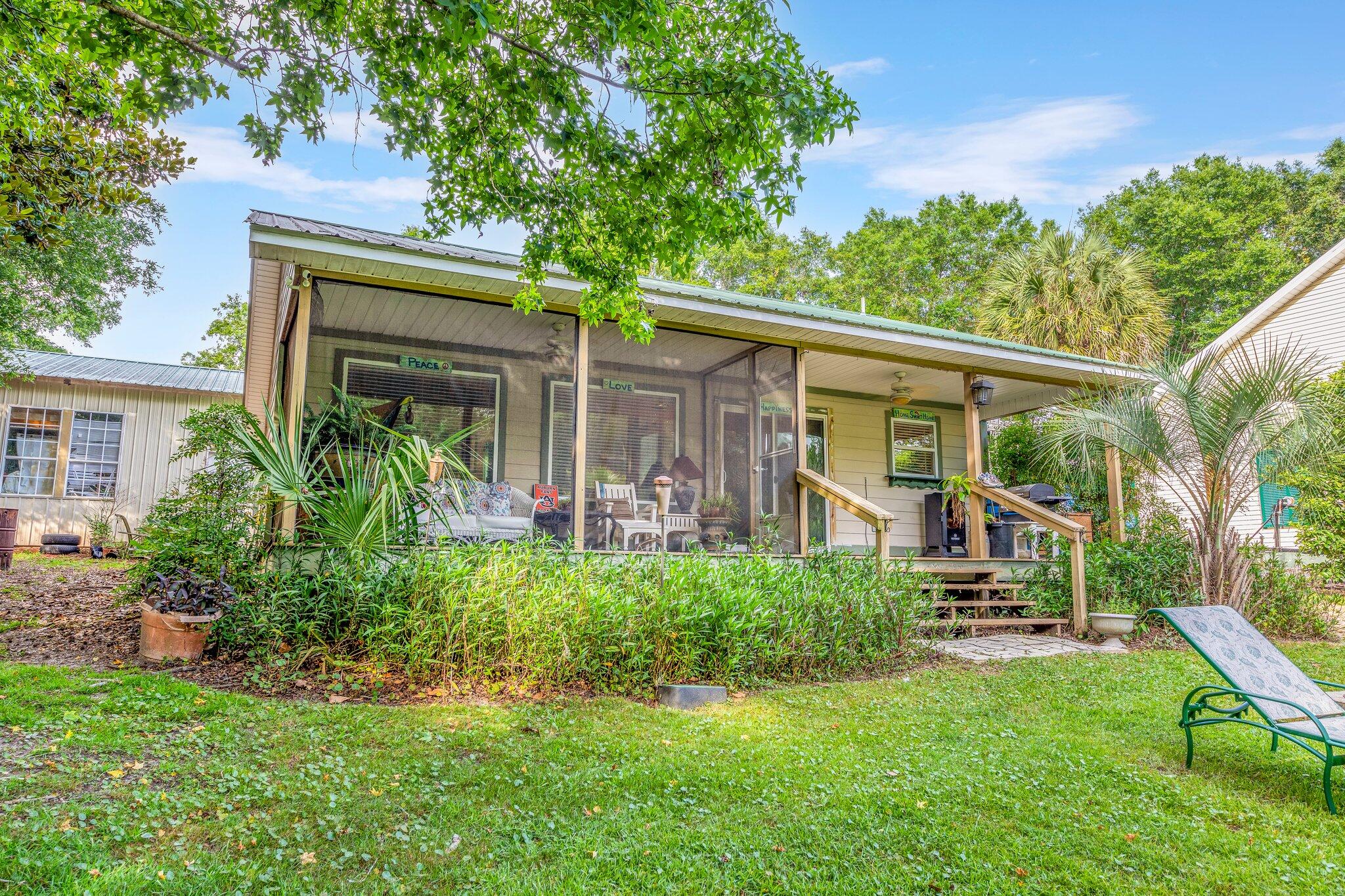 214 Stillwater Road Freeport, FL 32439 - Photo 3 of 24 Gallery Image 3