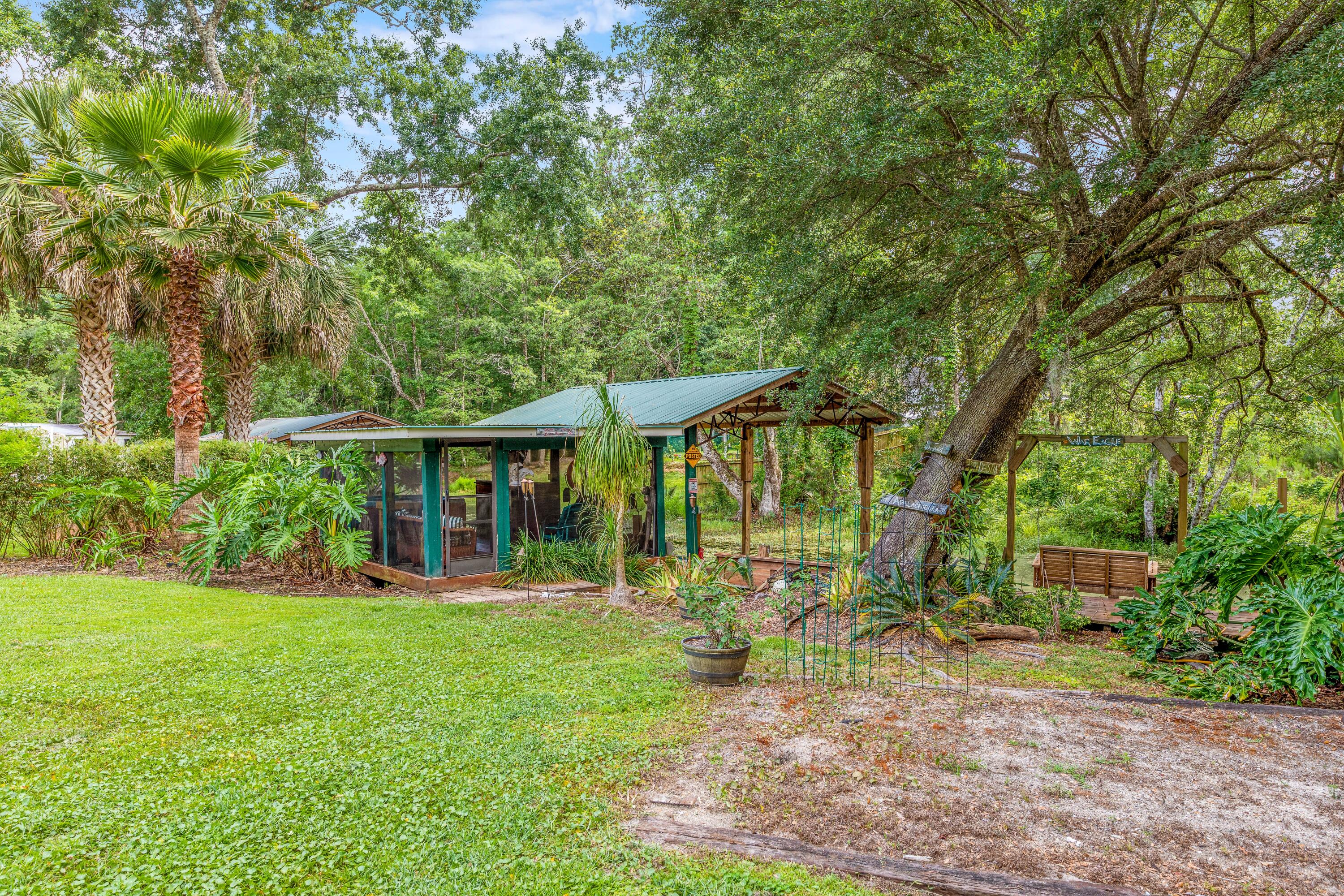 214 Stillwater Road Freeport, FL 32439 - Photo 4 of 24 Gallery Image 4