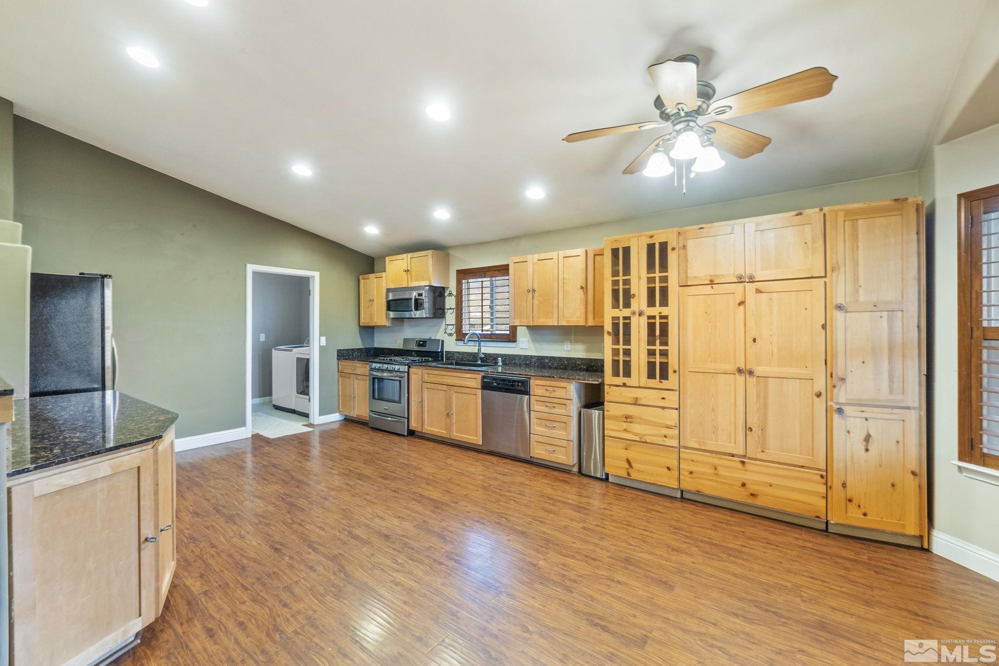 5224 Eagle Reno, NV 89510 - Photo 22 of 40 Photo 22