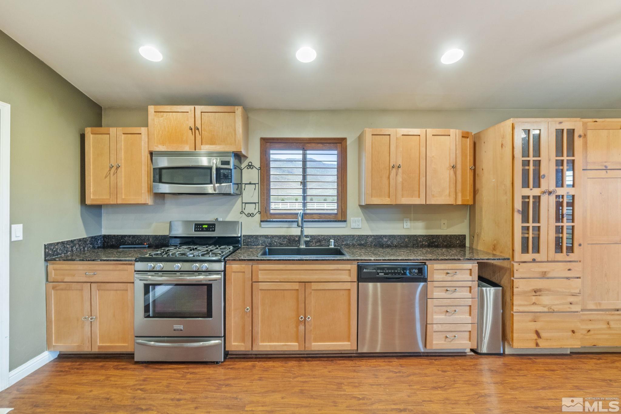 5224 Eagle Reno, NV 89510 - Photo 3 of 40 Photo 3