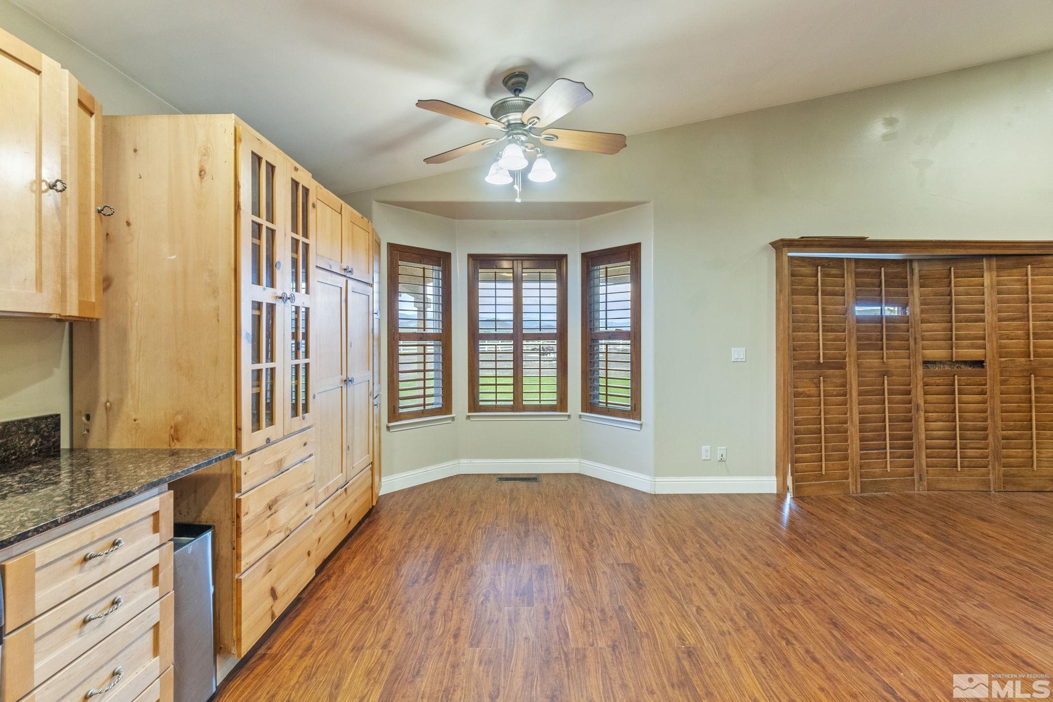5224 Eagle Reno, NV 89510 - Photo 4 of 40 Photo 4