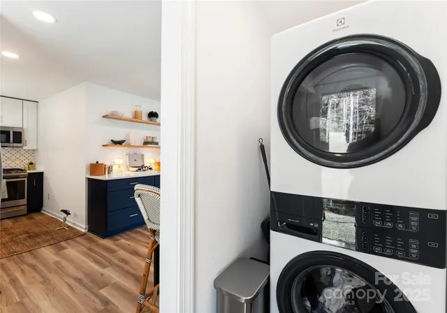 $479,000 | 3640 Densmore Drive, Charlotte, NC 28205