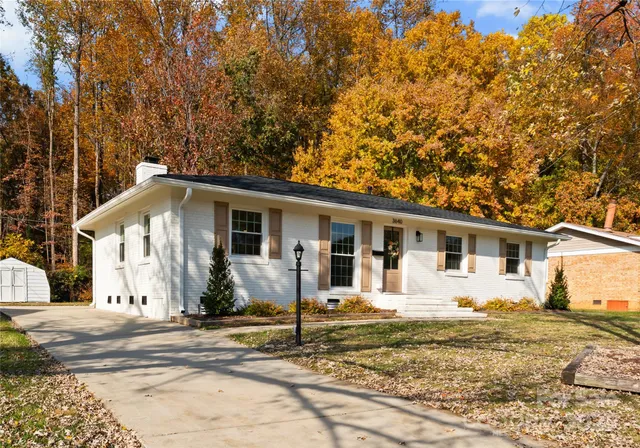 $479,000 | 3640 Densmore Drive, Charlotte, NC 28205