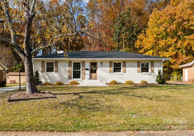 $479,000 | 3640 Densmore Drive, Charlotte, NC 28205