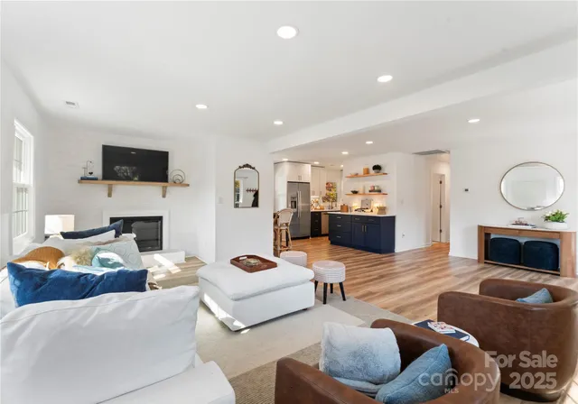 $479,000 | 3640 Densmore Drive, Charlotte, NC 28205