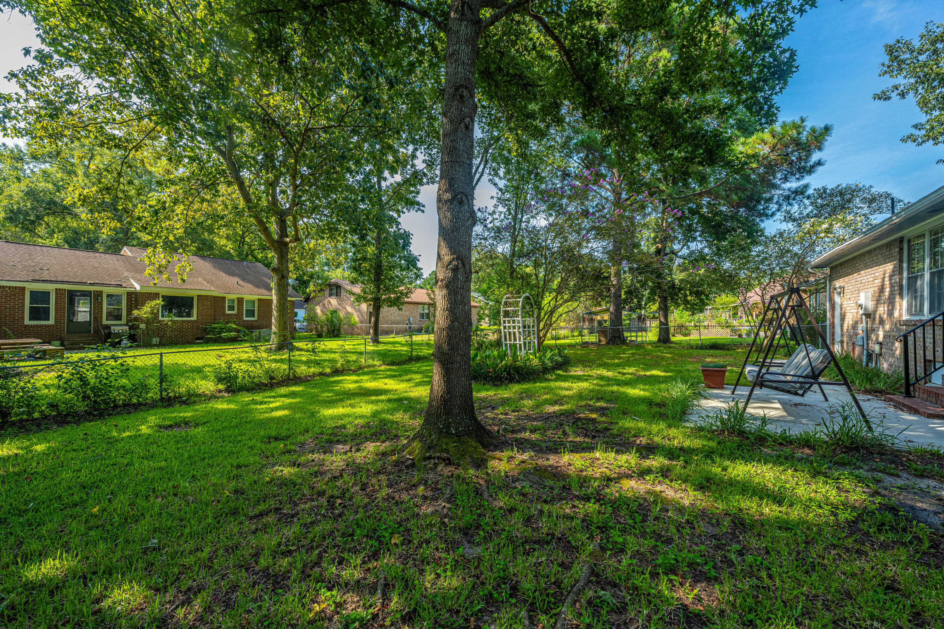 809 Eastern White Pines Road Ladson, SC 29456 - Photo 36 of 39 809EasternWhitePinesRd038