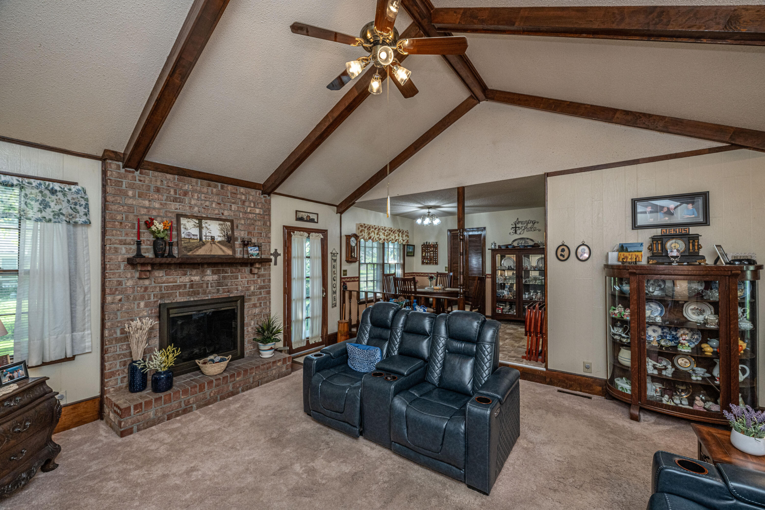 809 Eastern White Pines Road Ladson, SC 29456 - Photo 9 of 39 809EasternWhitePinesRd009