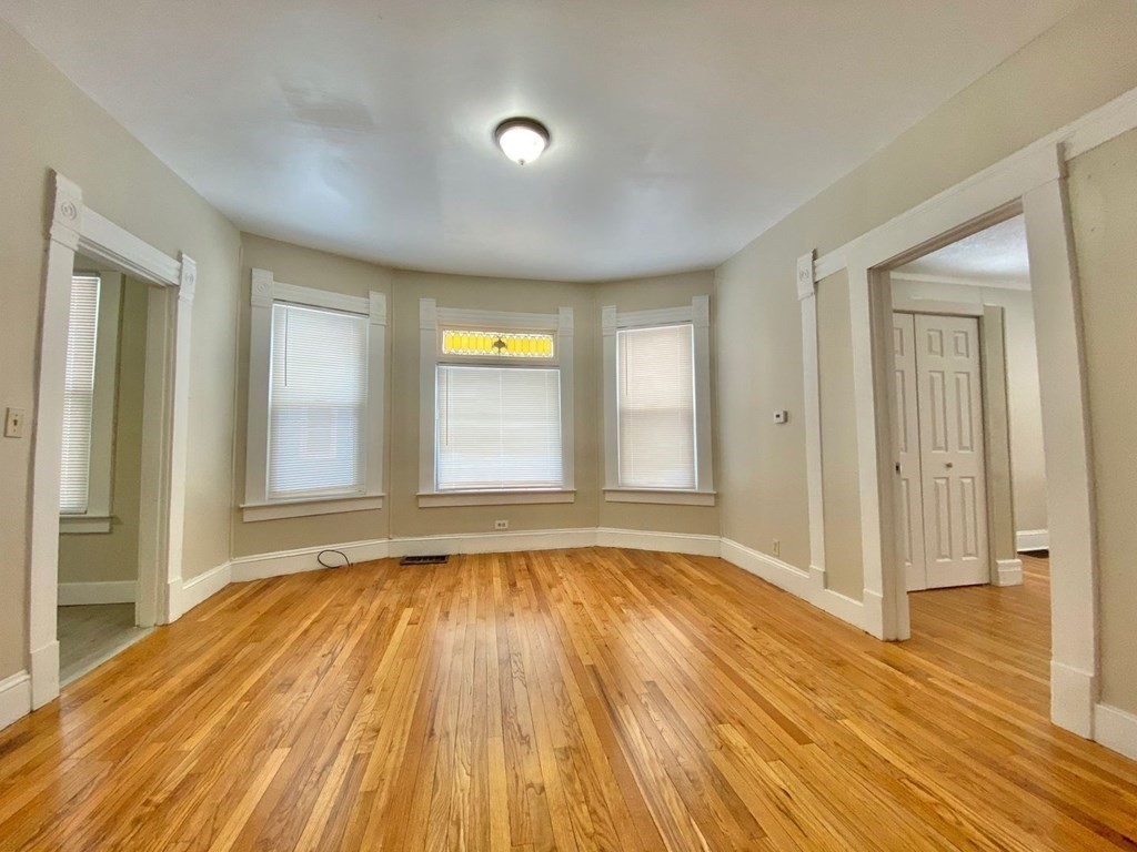 39 Acushnet Avenue, Unit 1 Springfield, MA 01105 - Photo 11 of 20 Gallery Image 11