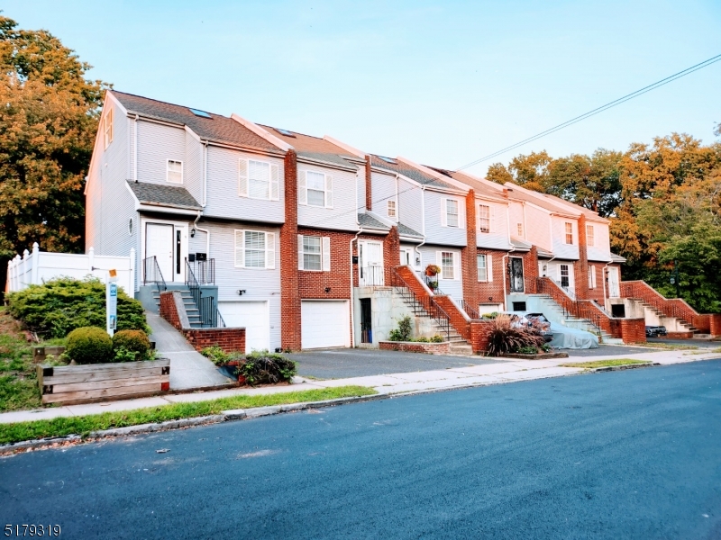 9 Weequahic Avenue, Newark, NJ 07112 Compass