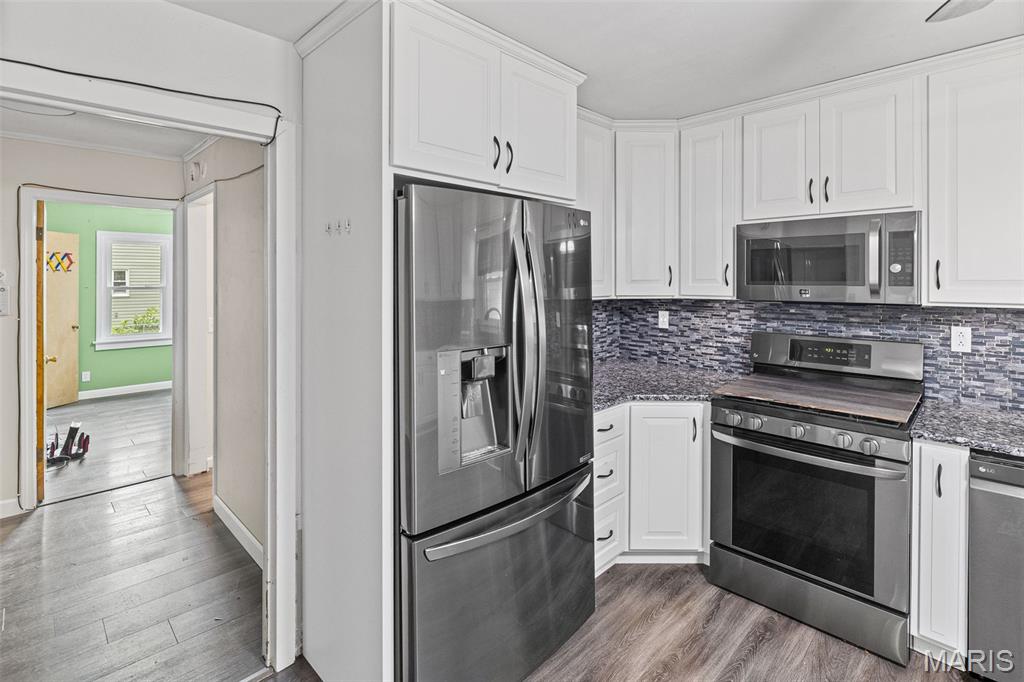 625 Royal Heights Road Belleville, IL 62226 - Photo 13 of 27