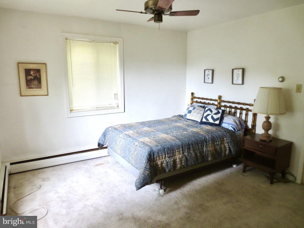 513 12th Street Northeast, Unit 9 Washington, DC 20002 - Photo 17 of 35 11' 9" x 13' 9"