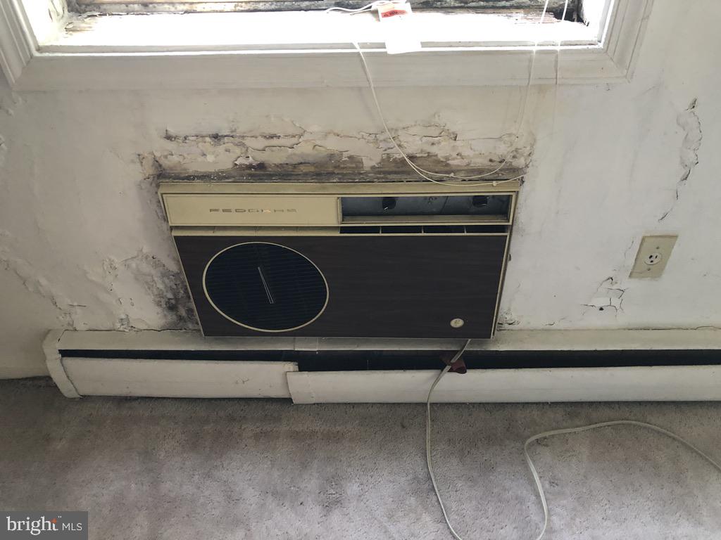 513 12th Street Northeast, Unit 9 Washington, DC 20002 - Photo 23 of 35 Mgmt has recently sealed the exterior AC sleeves