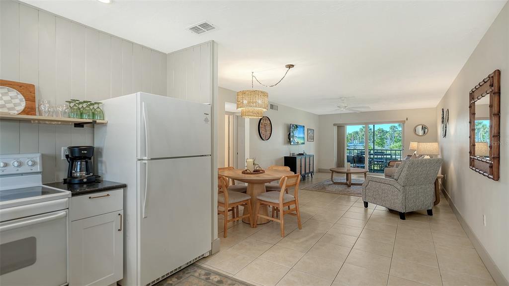 925 Beach Road, Unit 112 Siesta Key, FL 34242 - Photo 7 of 71 Gallery Image 7