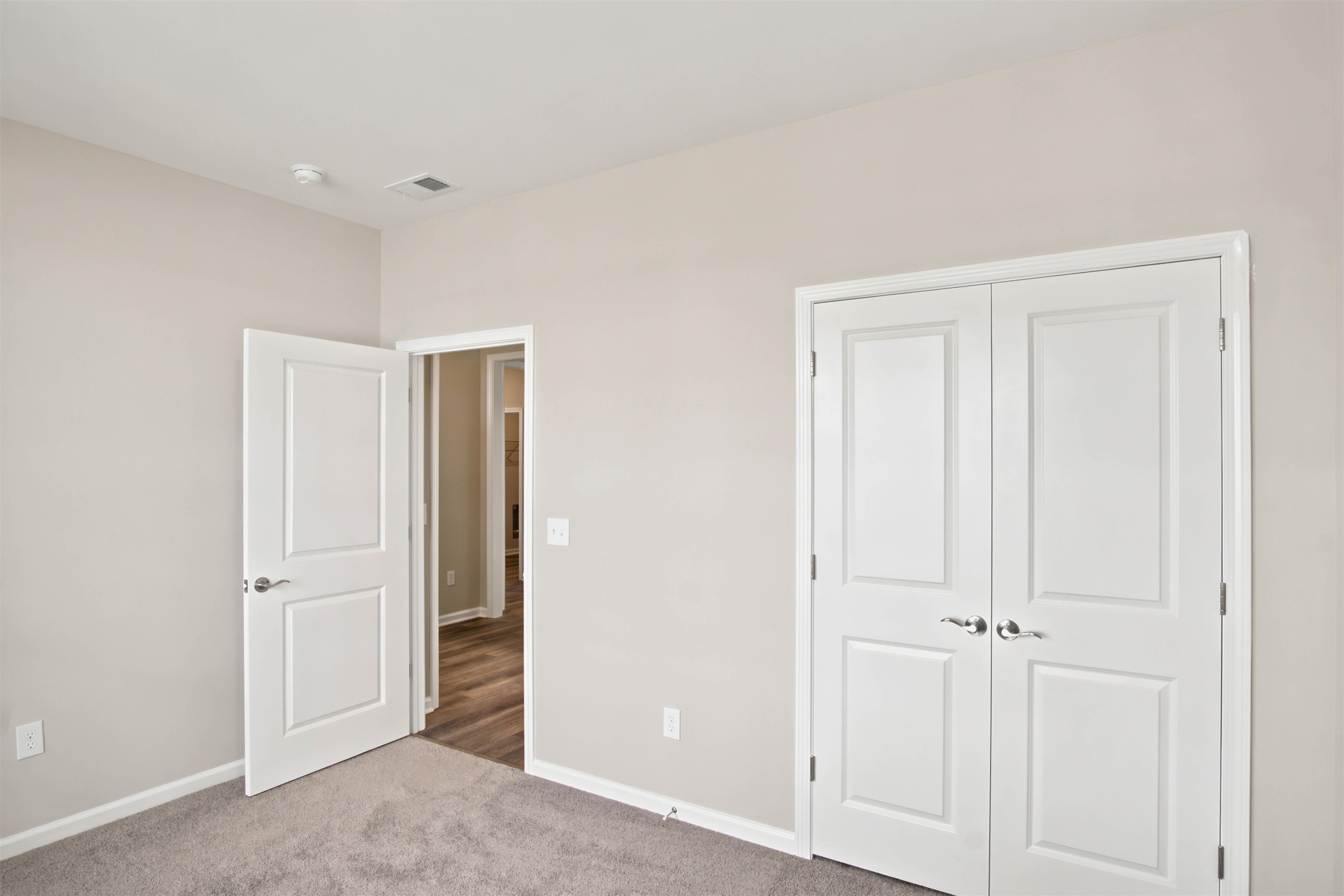 639 Millbrook Way Loris, SC 29569 - Photo 5 of 26