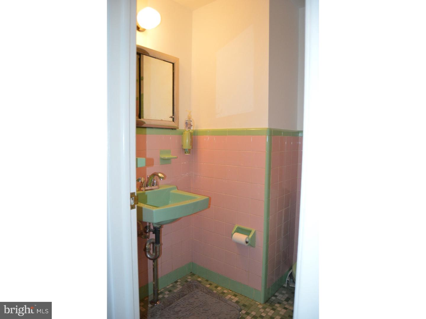 1343 Harshaw Road Brookhaven, PA 19015 - Photo 17 of 21