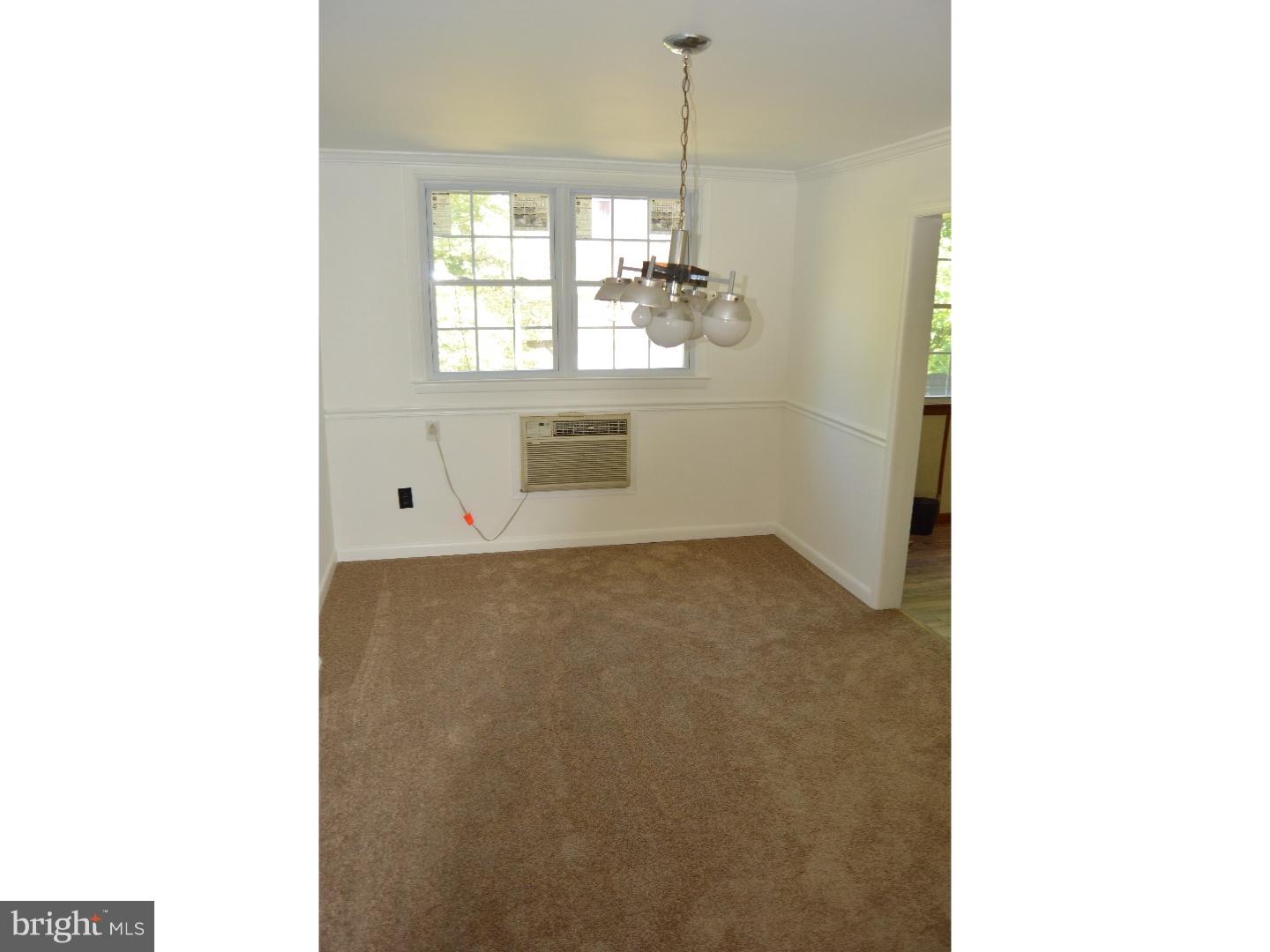 1343 Harshaw Road Brookhaven, PA 19015 - Photo 4 of 21