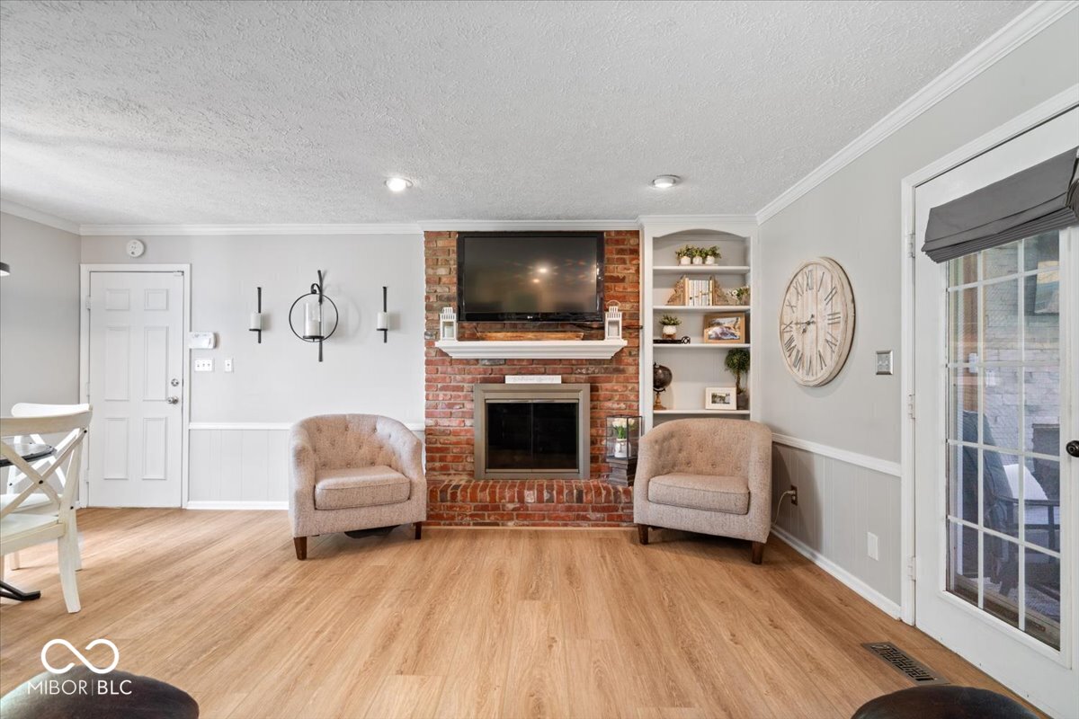 13363 Lantern Road Fishers, IN 46038 - Photo 11 of 38 Gallery Image 11