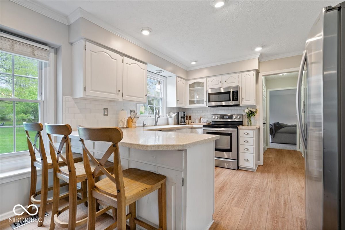 13363 Lantern Road Fishers, IN 46038 - Photo 8 of 38 Gallery Image 8