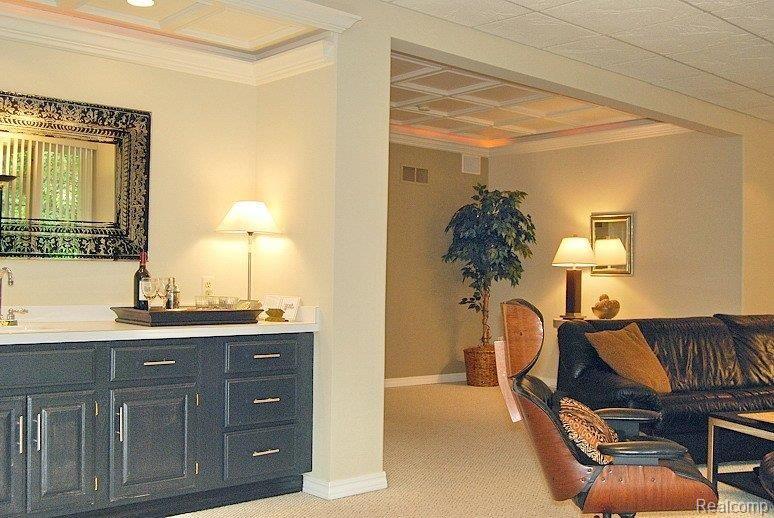 3835 Greenwood Street Rochester, MI 48309 - Photo 13 of 25 Lower Level Family Room Wet Bar