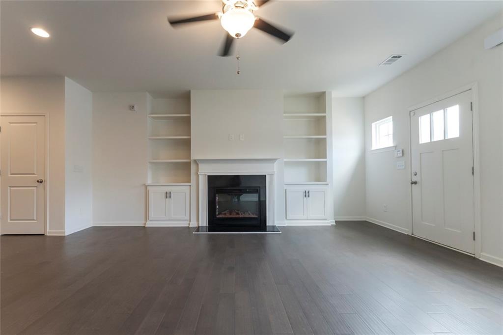 898 Ambient Way, Unit 898 Atlanta, GA 30331 - Photo 2 of 24