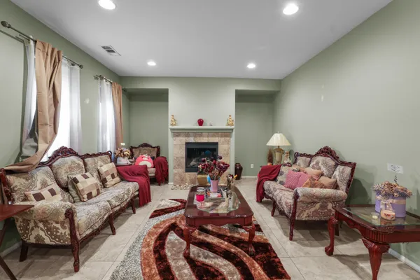 $725,000 | 82600 Lordsburg Drive, Indio, CA 92203