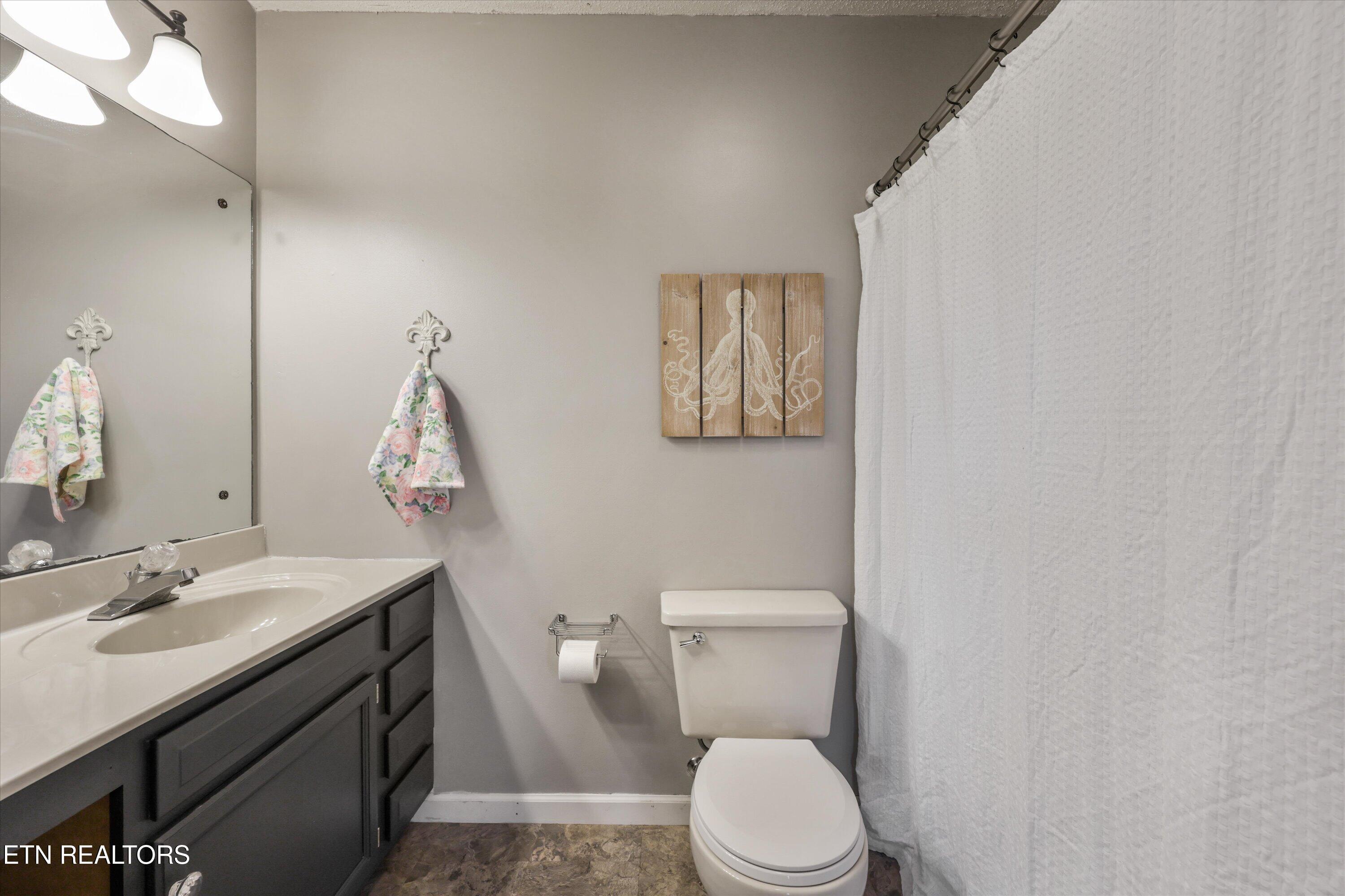 828 View Harbour Road Knoxville, TN 37934 - Photo 26 of 52 22-828 View Harbour Rd-28