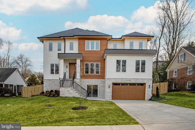 $3,180,000 | 1935 Foxhall Road, McLean, VA 22101