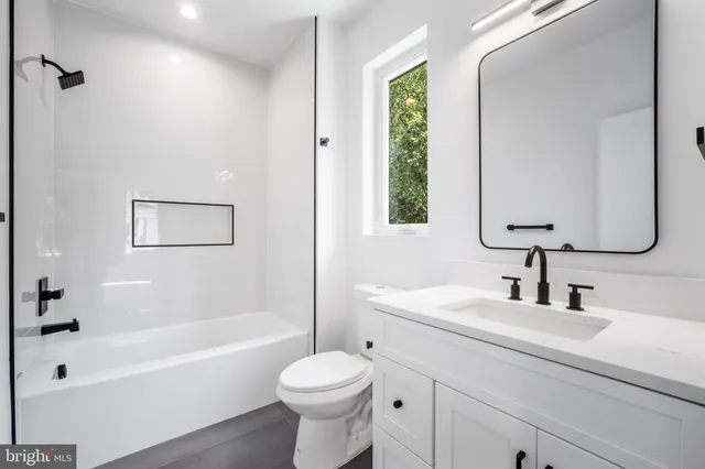 $3,180,000 | 1935 Foxhall Road, McLean, VA 22101