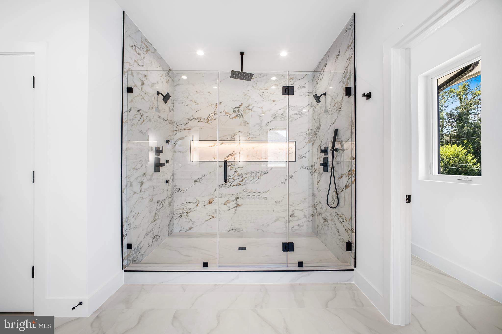 1935 Foxhall Road McLean, VA 22101 - Photo 36 of 71