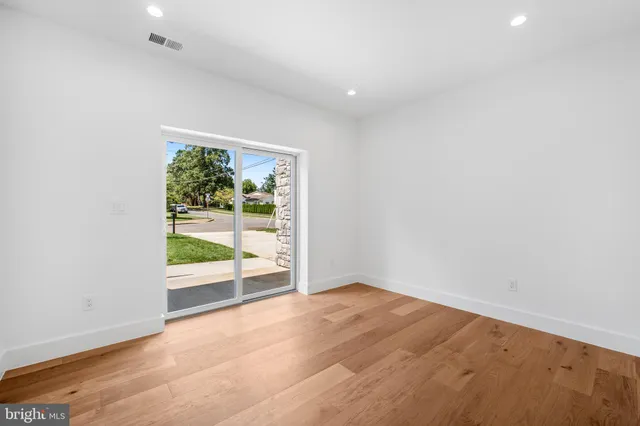 $3,180,000 | 1935 Foxhall Road, McLean, VA 22101