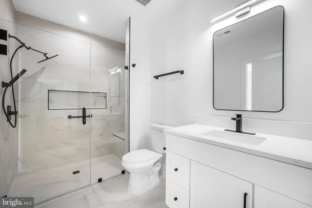 $3,180,000 | 1935 Foxhall Road, McLean, VA 22101